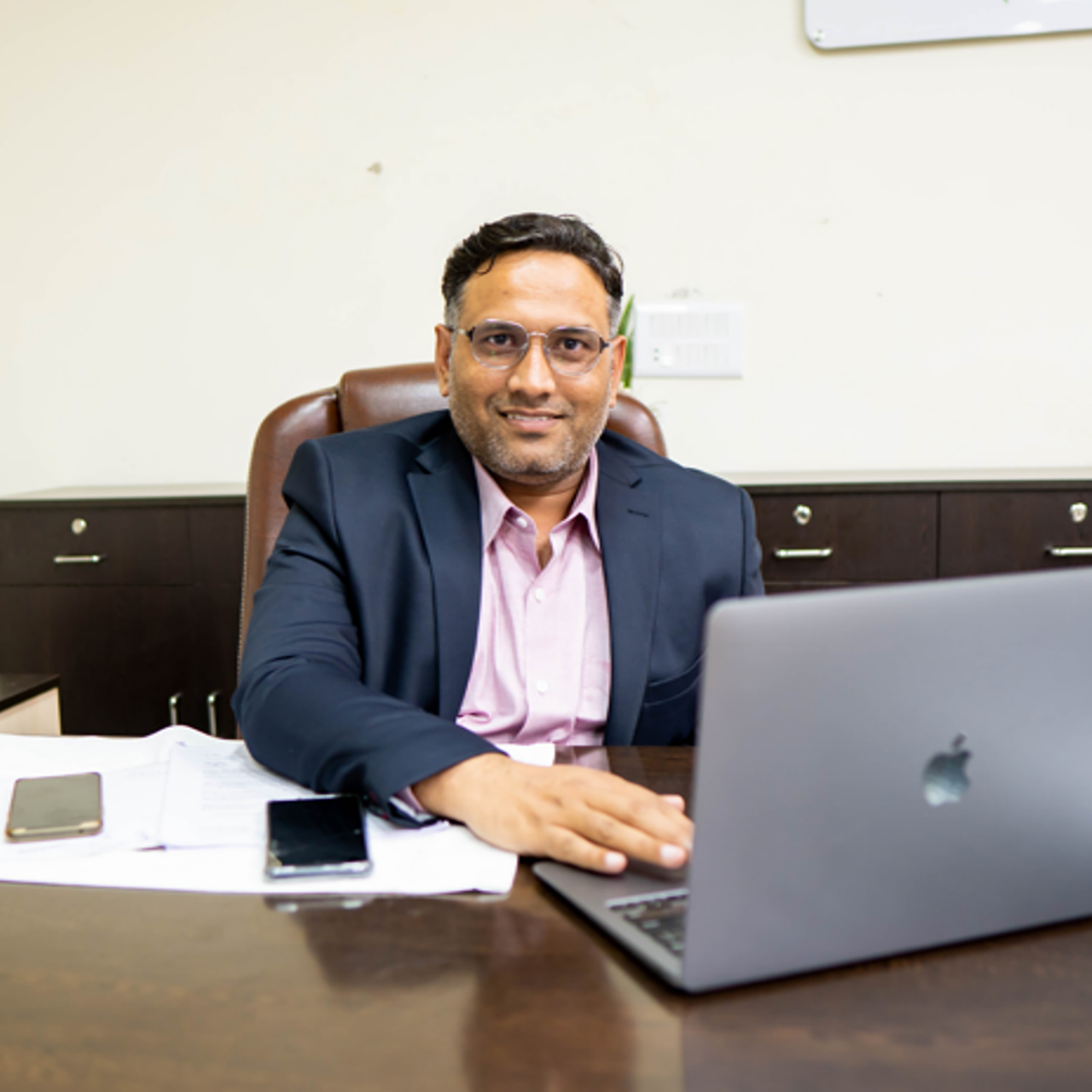 Velocity-Fintrust-Mr-Vijay-Yadav